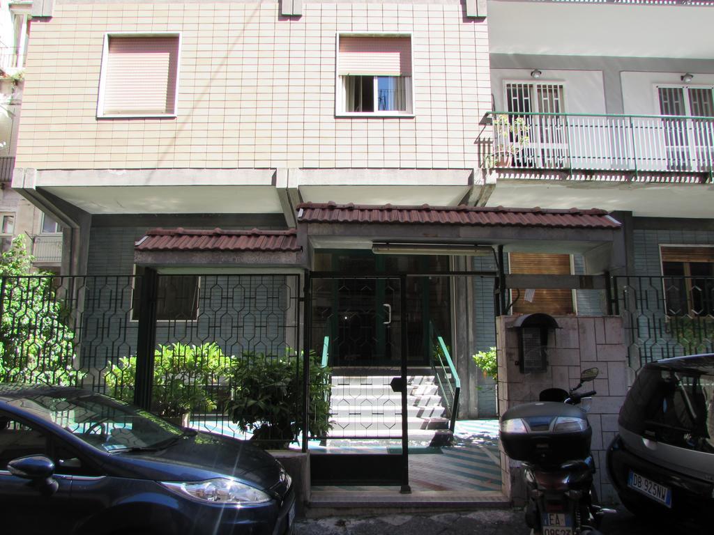 Dimora Nini Villa Nápoles Exterior foto